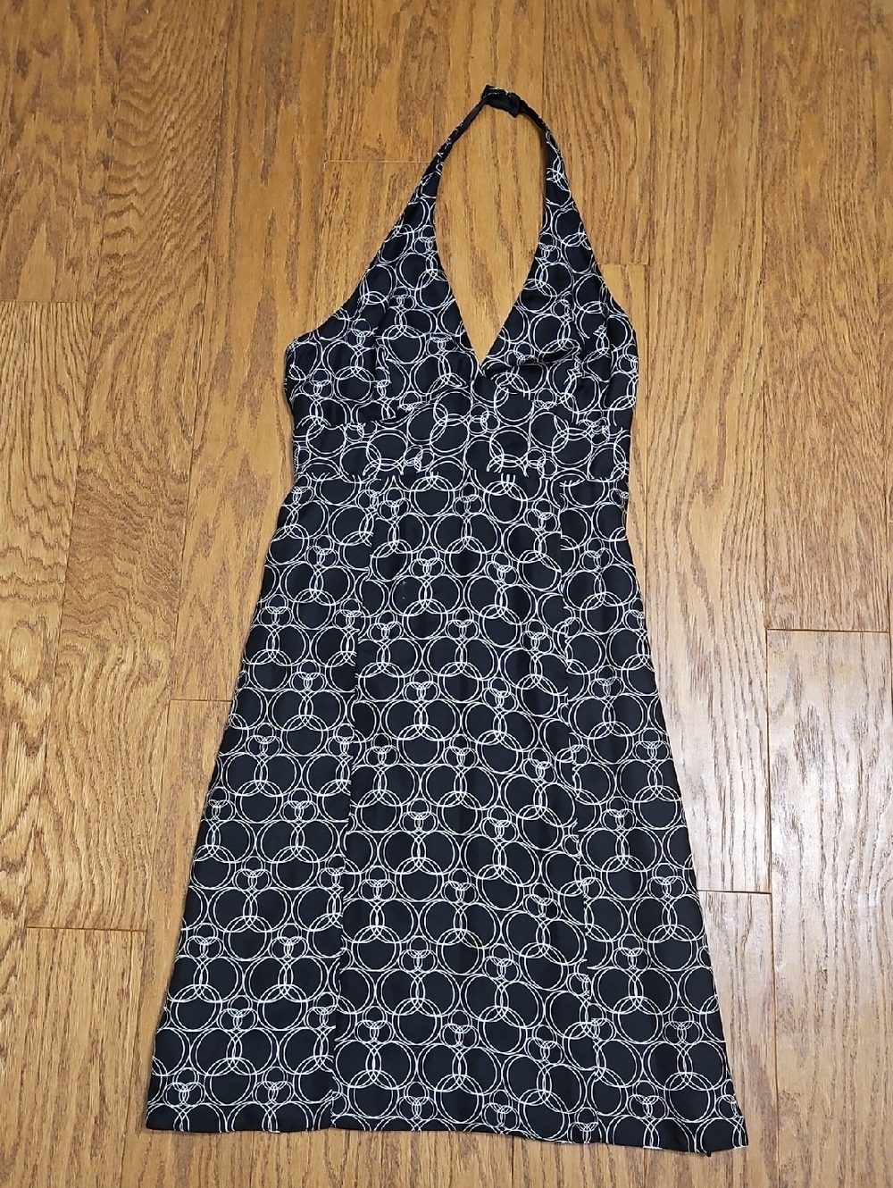 Laundry By Shelli Segal Black and White Halter Dress